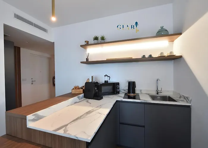 Dimora Giabi Sea View 公寓 *